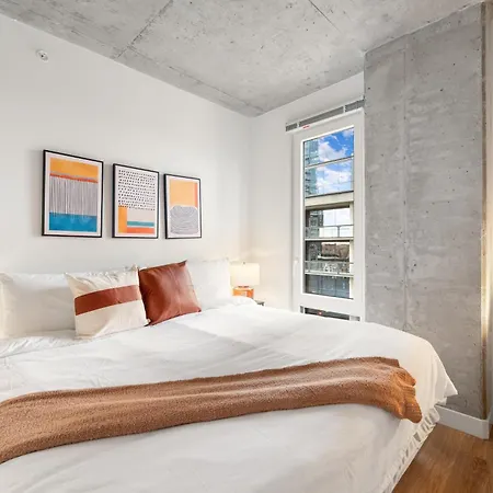4br Corporate And Modern Hotel Chicago