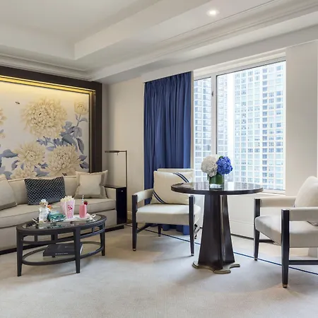 The Peninsula Hotel 5*