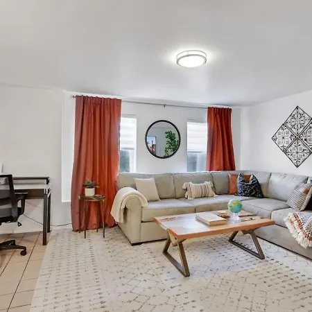 Apartment Cozy Garden In