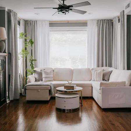 Sleeps7 • 2br • Coffee Station • Backyard W/ Grill *