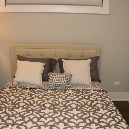 Season Haven Apartment