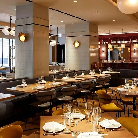 Hotel 55 Downtown 4*