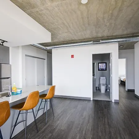 2br Designer Loft Modern Luxe In Center * Chicago