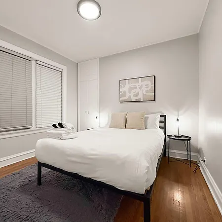 Spacious 4br Retreat - Chase E1 * Chicago