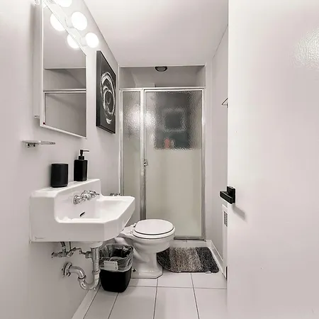 Apartment Spacious 4br Retreat - Chase E1 Chicago