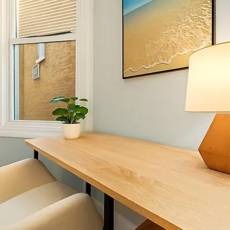 Prime Wrigley Spot Workspace Chicago