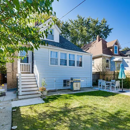 2 Mi To Logan Square: Pet-friendly Urban Oasis! * Chicago