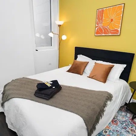 4br South Loop By Soldier Field Area * Chicago