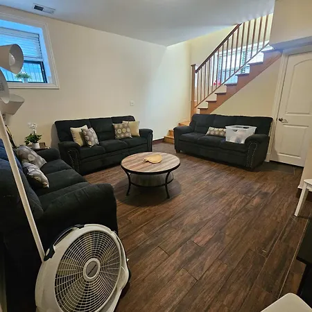Gold Coast Downtown Sleeps 20 Apartment Chicago