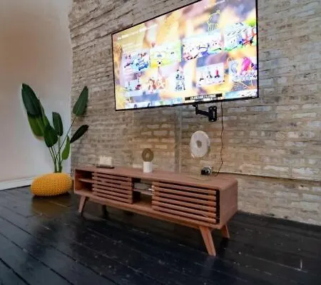 Apartment Luxury 5br South Loop, Mccormick Place, Pool Table *
