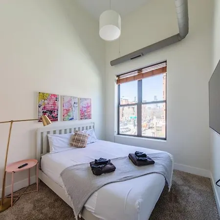 Smoke Ok 3br Oasis Near Uic, Mccormick Place Apartment *