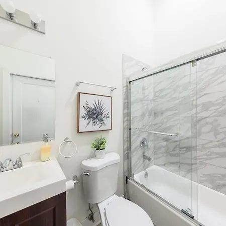 Apartment Smoke Ok 3br Oasis Near Uic, Mccormick Place *