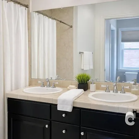 Holiday home Cozy Wicker Park With Movie *