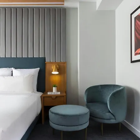 Hotel 55 Downtown 4*