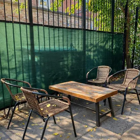 Flexhome West Town - Spacious 2br Duplex - Sleeps 6-7 *