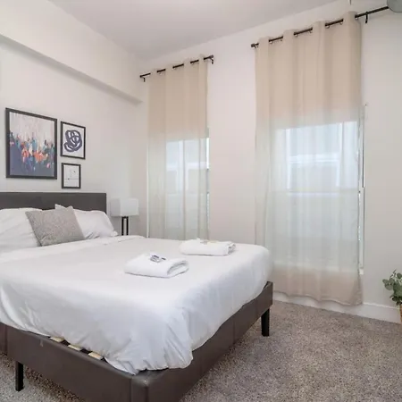 Apartment Spacious 3br 420 Friendly Near Mccormick Place, Lakefront And Soldier Field