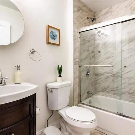 Spacious 3br 420 Friendly Near Mccormick Place, Lakefront And Soldier Field Apartment *