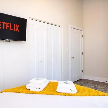 Family Friendly Spacious 3br Sleeps Up To 10 Guests With Optional Parking And Gym Access Near Mccormick Place And Soldier Field * Chicago