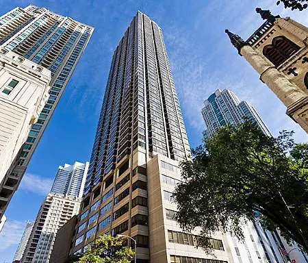 Apartment 30 East Huron