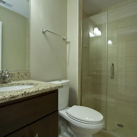 Two-bedroom On W Randolph Street Apt 6c
