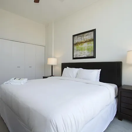 Apartment Two-bedroom On W Fullerton Avenue Apt 305 Chicago