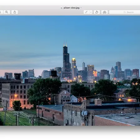 Homestay Pilsen Roadhouse Chicago