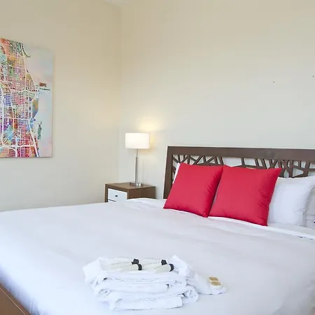 Apartment Four-bedroom On N Halsted Street Apt 3w Chicago