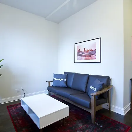 One-bedroom On W Armitage Avenue Apt A