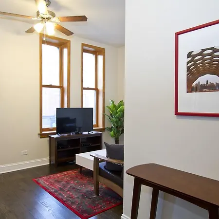One-bedroom On W Armitage Avenue Apt A * Chicago
