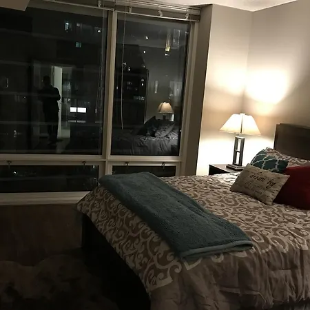 Luxury High-rise Apartment *