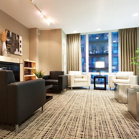 Global Luxury Suites At The Loop