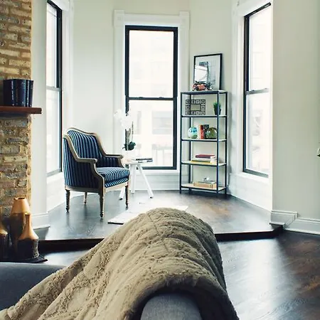 Sonder — Lincoln Park Zoo Aparthotel Chicago