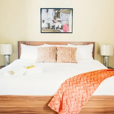 Sonder — Lincoln Park Zoo Aparthotel