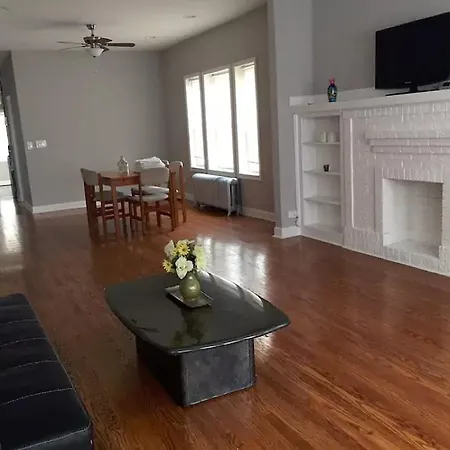 Apartment Studio 11 Chicago