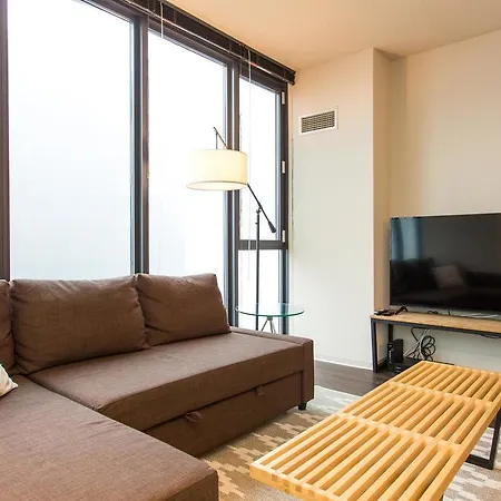 Iconic Lux 1br In Downtown *