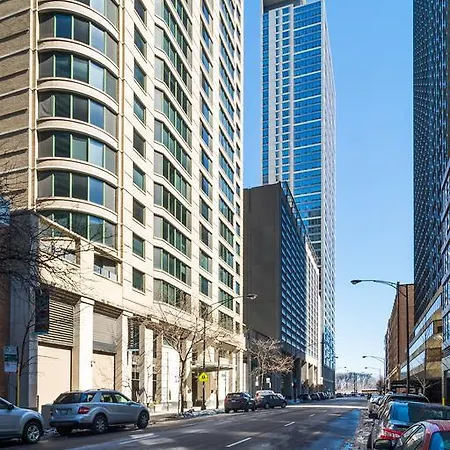 Furnished Suites Near Navy Pier Chicago