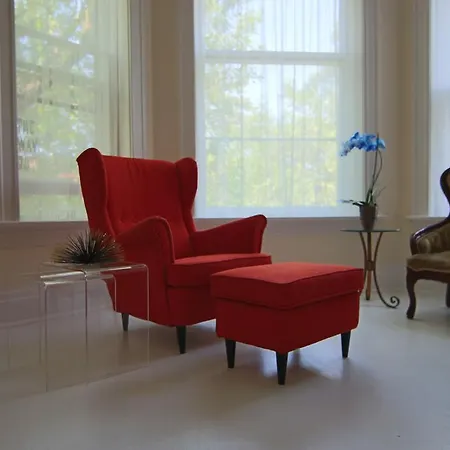 Apartment Unique Designer In Ukrainian Village Chicago