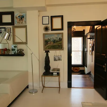 Unique Designer In Ukrainian Village Chicago