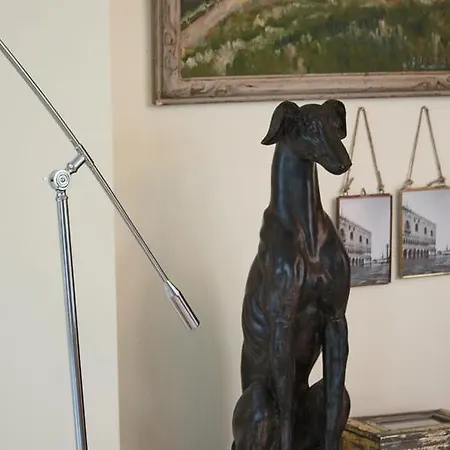 Unique Designer In Ukrainian Village *