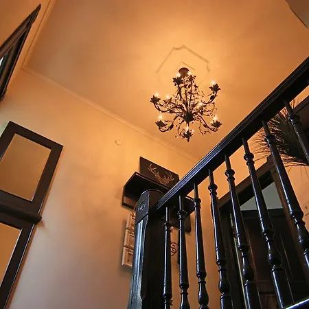 Apartment Unique Designer In Ukrainian Village