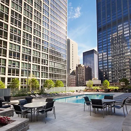 Global Luxury Suites At The Loop Apartment *