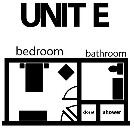 Studio On W Fullerton Avenue Apt E * Chicago