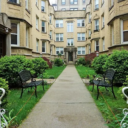 Lakewood Avenue Chicago