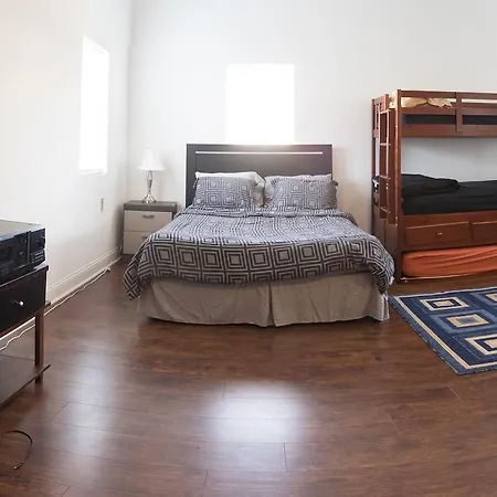 Apartment Furnished *