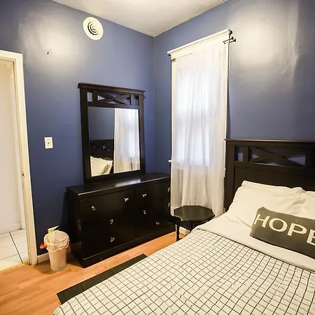 Apartment Furnished *