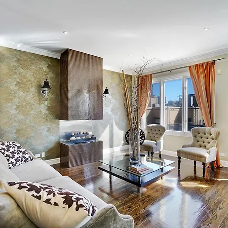Luxury Fulton Market Townhome