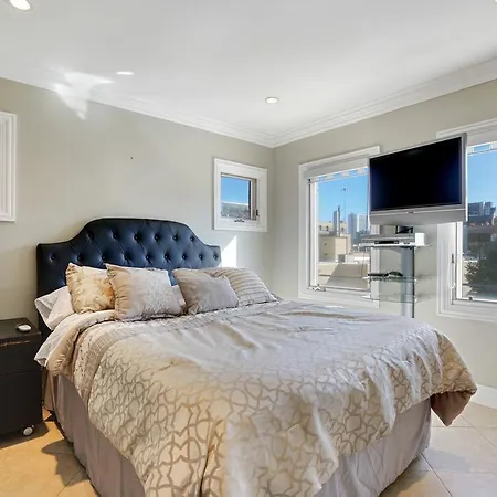 Apartment Luxury Fulton Market Townhome *