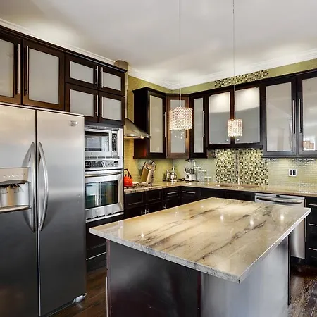 Apartment Luxury Fulton Market Townhome *