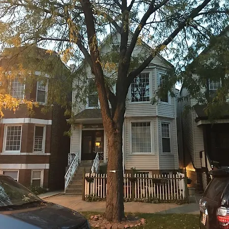 Homestay Hollywood Llc Chicago