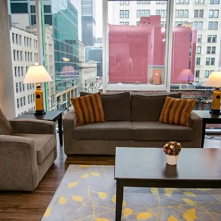Apartment Royal Living Group Union Station Chicago